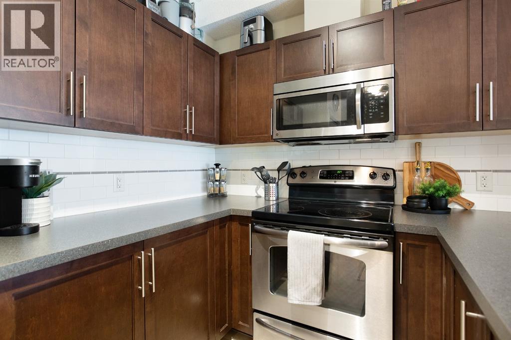 2203, 604 East Lake Boulevard Ne, Airdrie, Alberta  T4A 0G6 - Photo 5 - A2273748