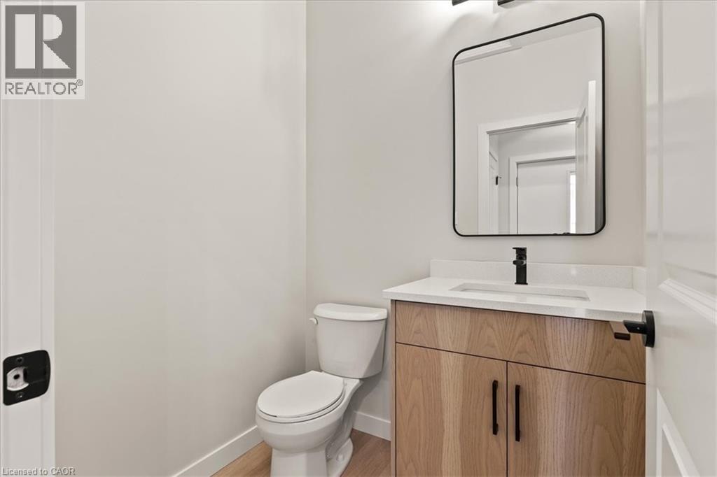 2 Pipers Green Court Unit# 3, Kitchener, Ontario  N2E 3C6 - Photo 6 - 40799416