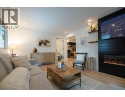100 2021 KAREN CRESCENT, Whistler, British Columbia