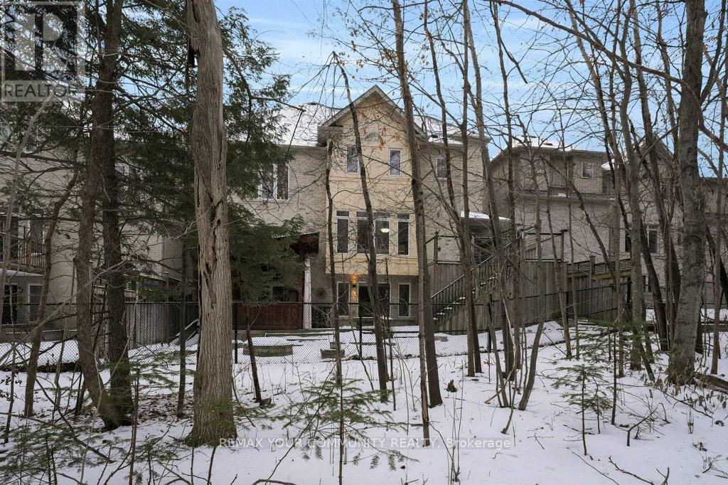 373 Gilpin Drive, Newmarket, Ontario  L3X 3H2 - Photo 41 - N12695156