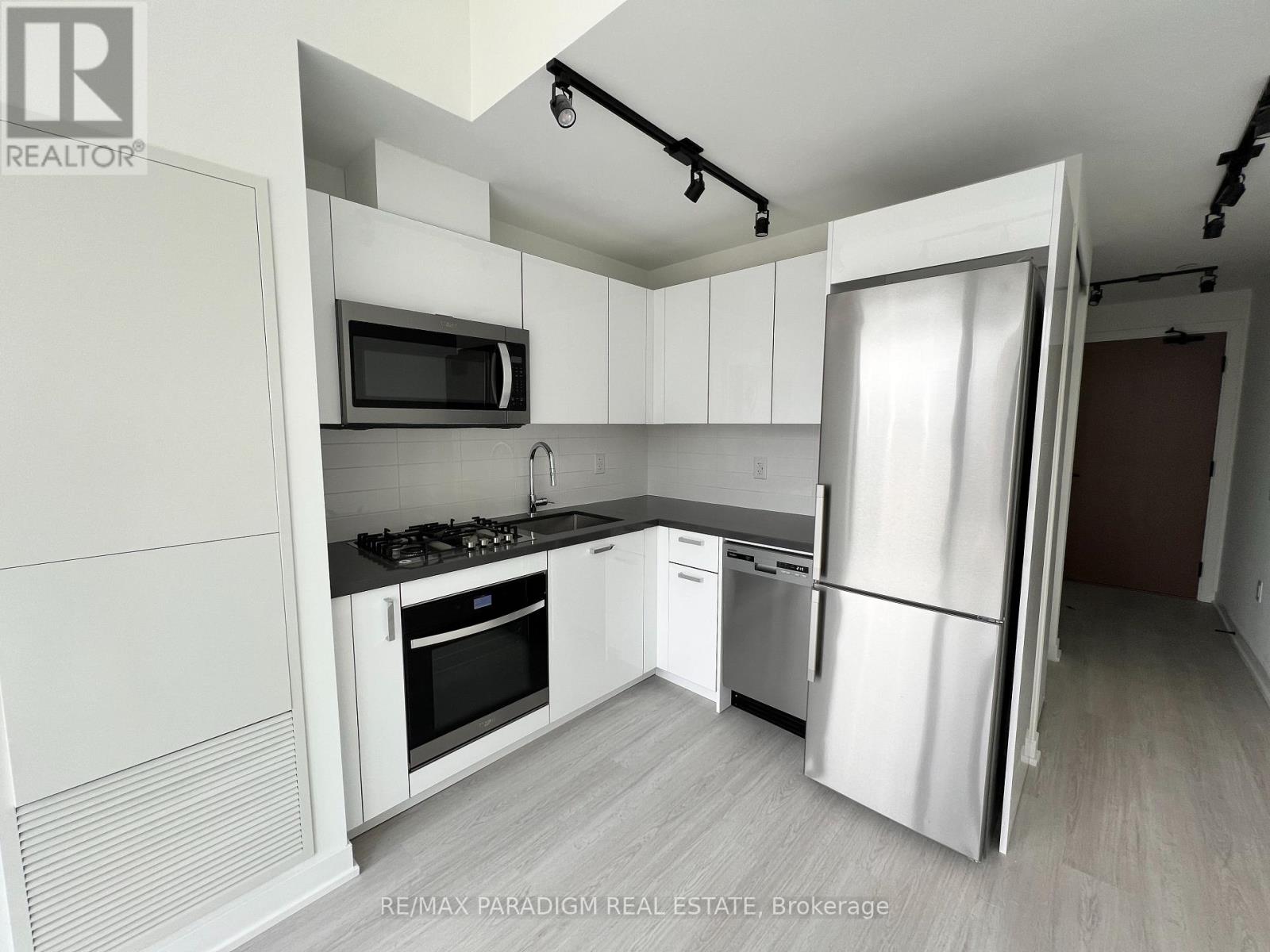 1706 - 195 Mccaul Street, Toronto, Ontario  M5T 0E5 - Photo 6 - C12710888