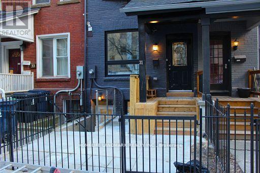 31.5 Granby Street, Toronto, Ontario  M5B 1H8 - Photo 1 - C12710922