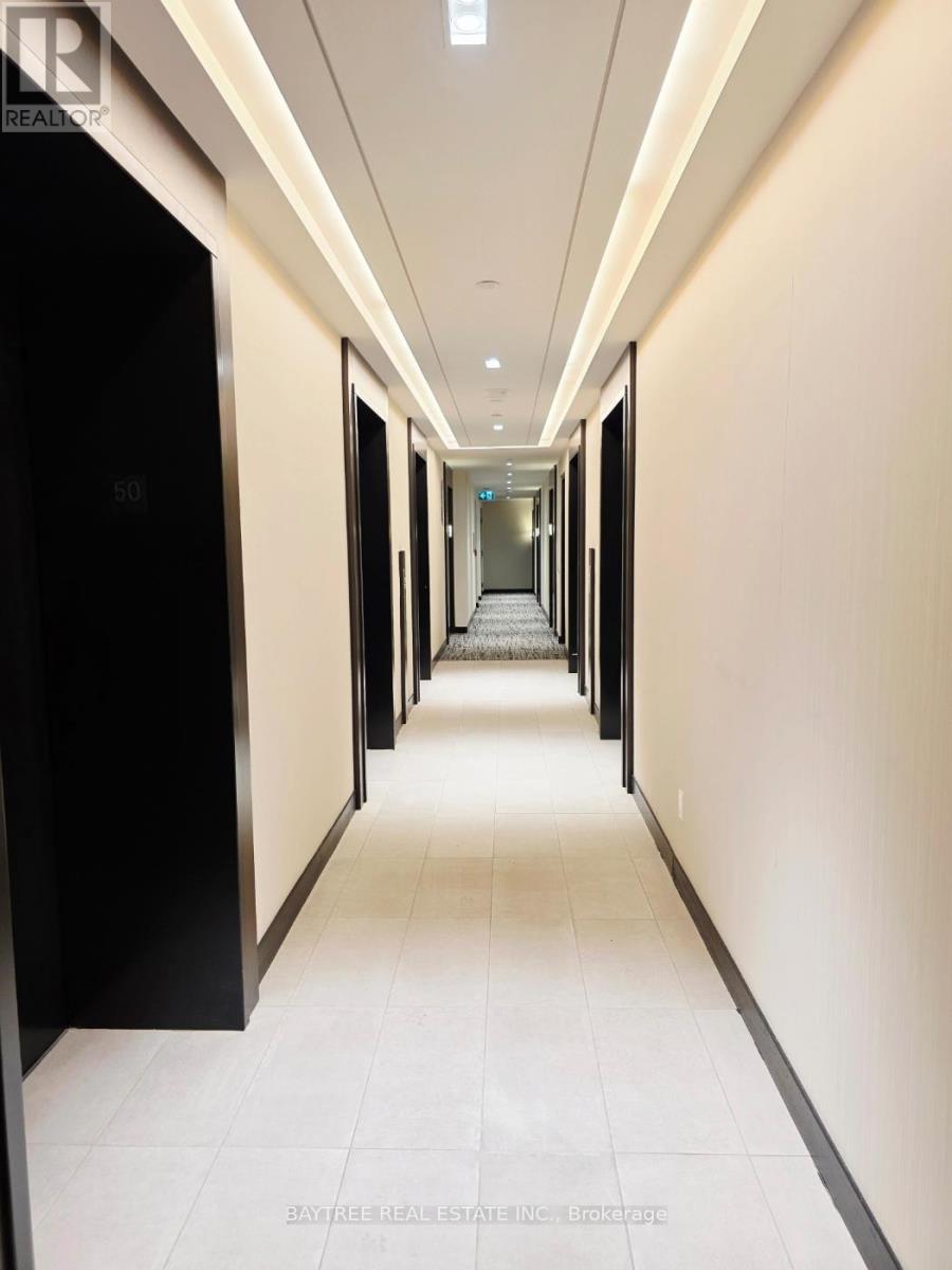 5007 - 2221 Yonge Street, Toronto, Ontario  M4S 2B4 - Photo 3 - C12710950