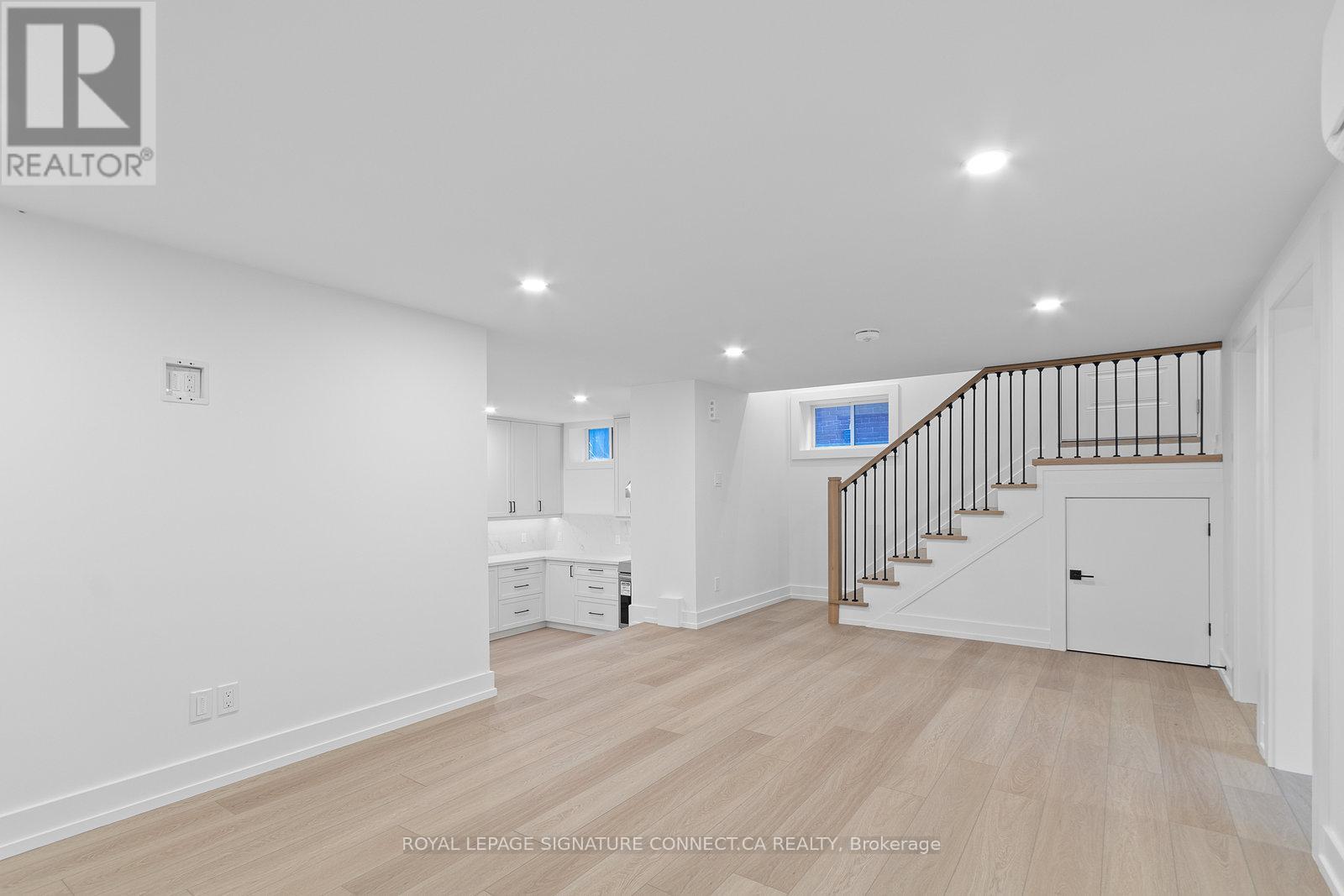 Lower - 93 Highfield Road, Toronto, Ontario  M4L 2T9 - Photo 8 - E12710936