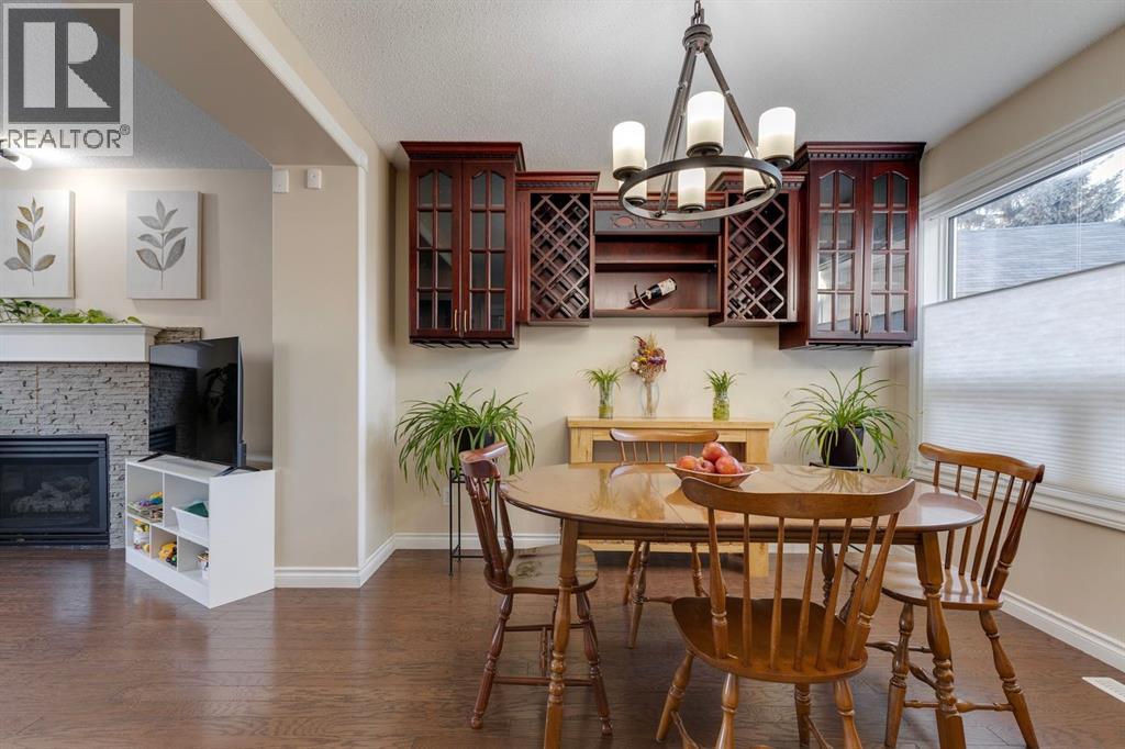 22 Hidden Spring Court Nw, Calgary, Alberta  T3A 5J4 - Photo 16 - A2279189