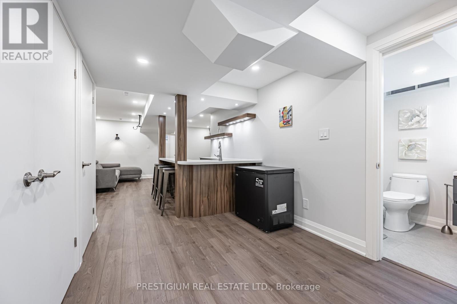 25 White Beach Crescent, Vaughan, Ontario  L6A 4K6 - Photo 30 - N12710884