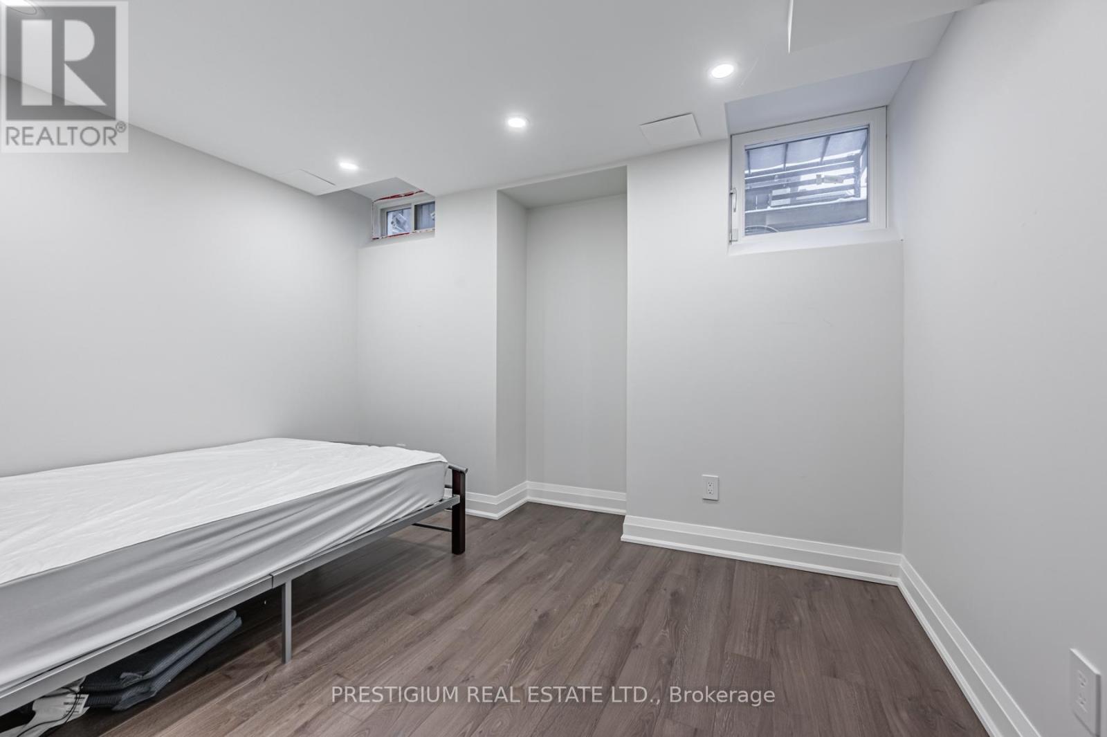 25 White Beach Crescent, Vaughan, Ontario  L6A 4K6 - Photo 35 - N12710884