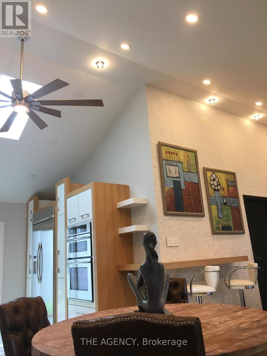 Main Floor - 40 Howard Road, Newmarket, Ontario  L3Y 3G7 - Photo 7 - N12710952