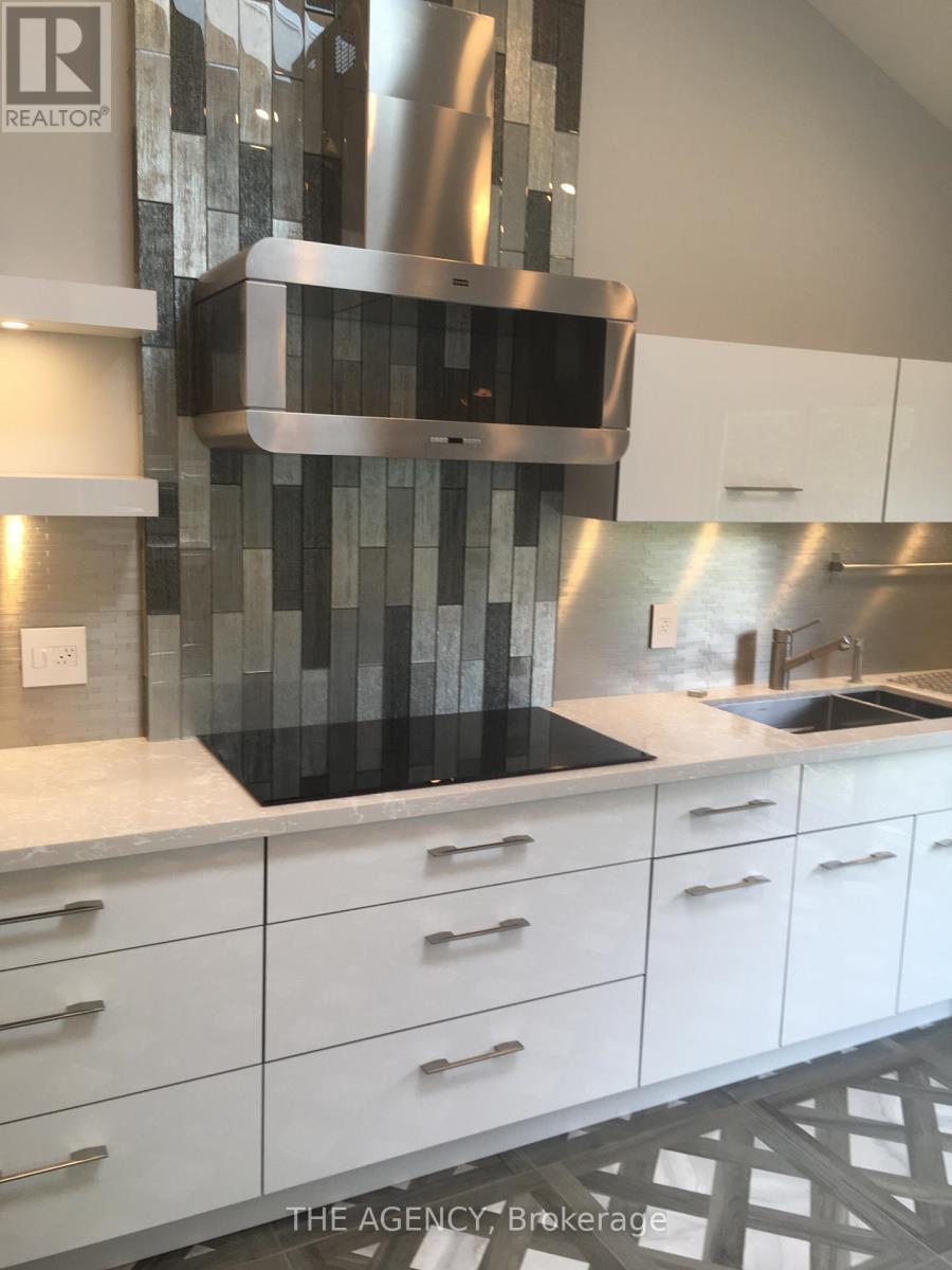 Main Floor - 40 Howard Road, Newmarket, Ontario  L3Y 3G7 - Photo 9 - N12710952