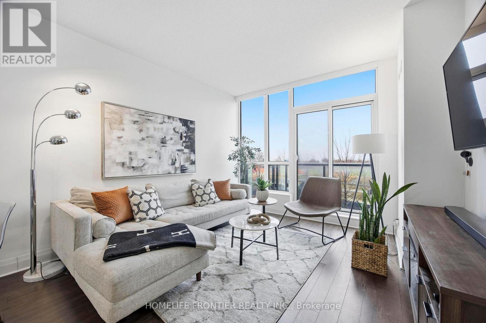 210 - 17 Zorra Street, Toronto, Ontario  M8Z 0C8 - Photo 8 - W12710872