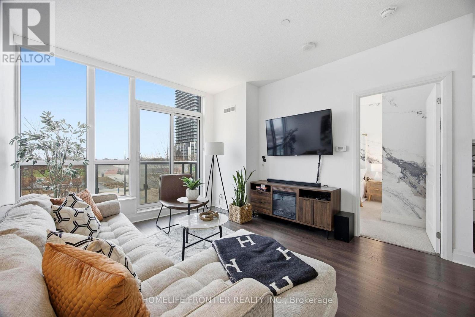 210 - 17 Zorra Street, Toronto, Ontario  M8Z 0C8 - Photo 11 - W12710872