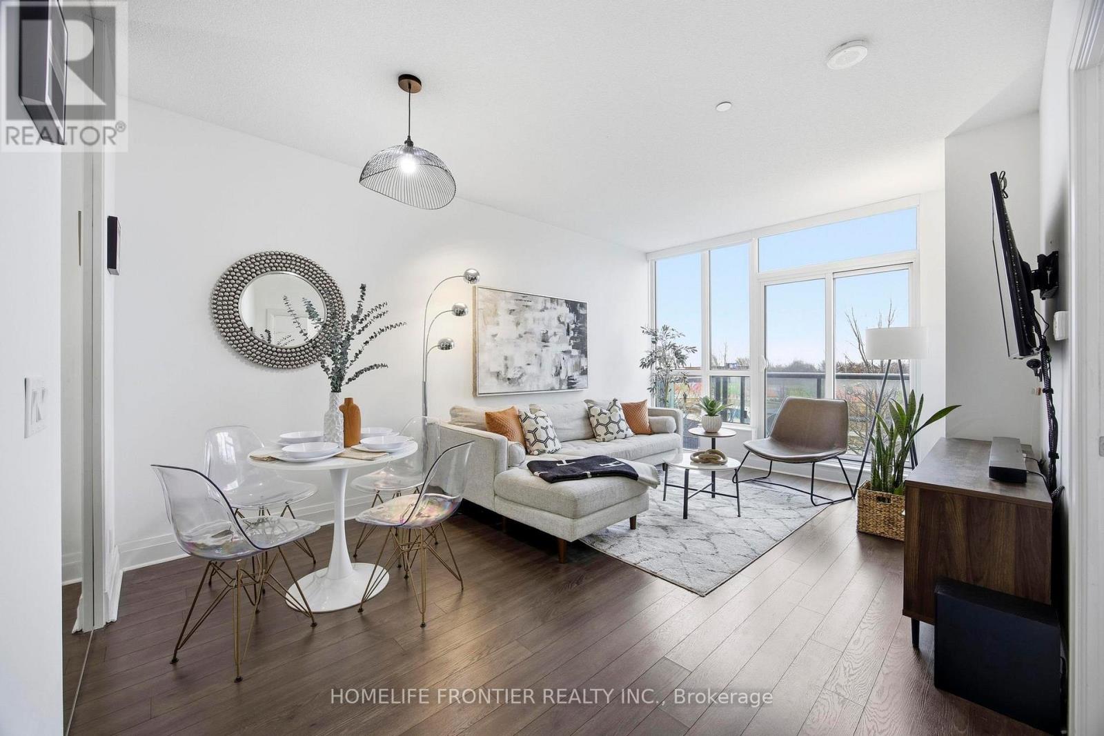 210 - 17 Zorra Street, Toronto, Ontario  M8Z 0C8 - Photo 5 - W12710872