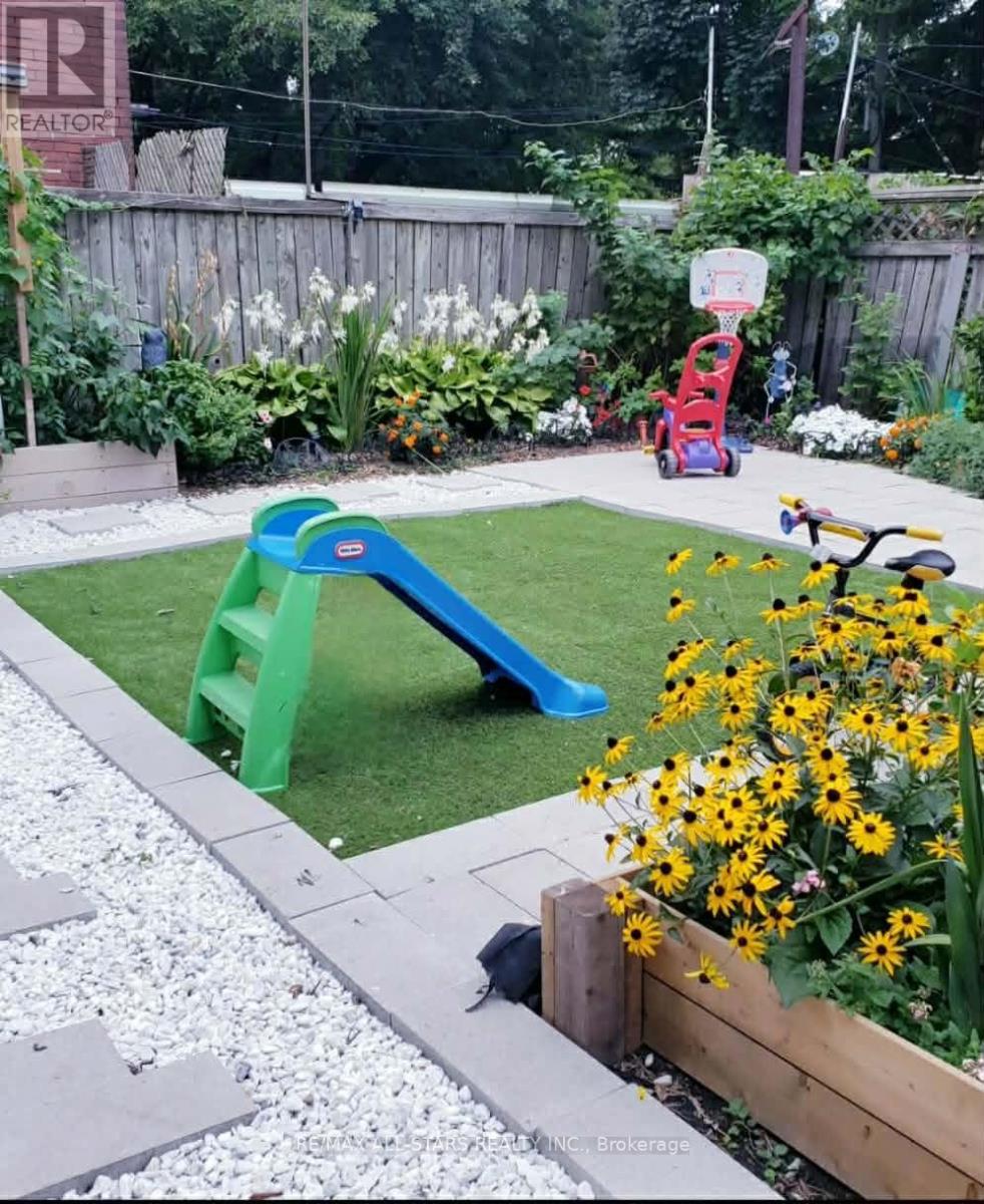 529 Wentworth Street N, Hamilton, Ontario  L8L 5X2 - Photo 42 - X12695660