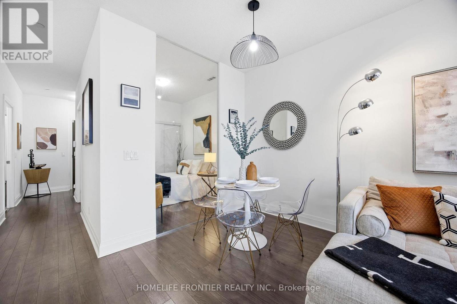 210 - 17 Zorra Street, Toronto, Ontario  M8Z 0C8 - Photo 6 - W12710872