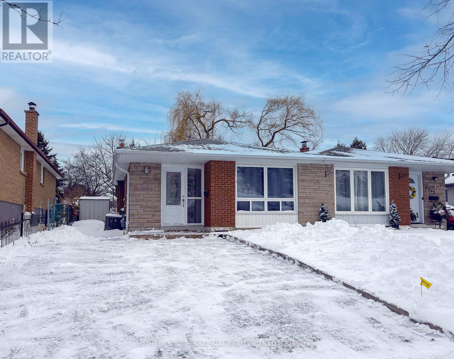 Upper - 3240 Trisha Downs, Mississauga, Ontario  L5A 2A7 - Photo 1 - W12710882