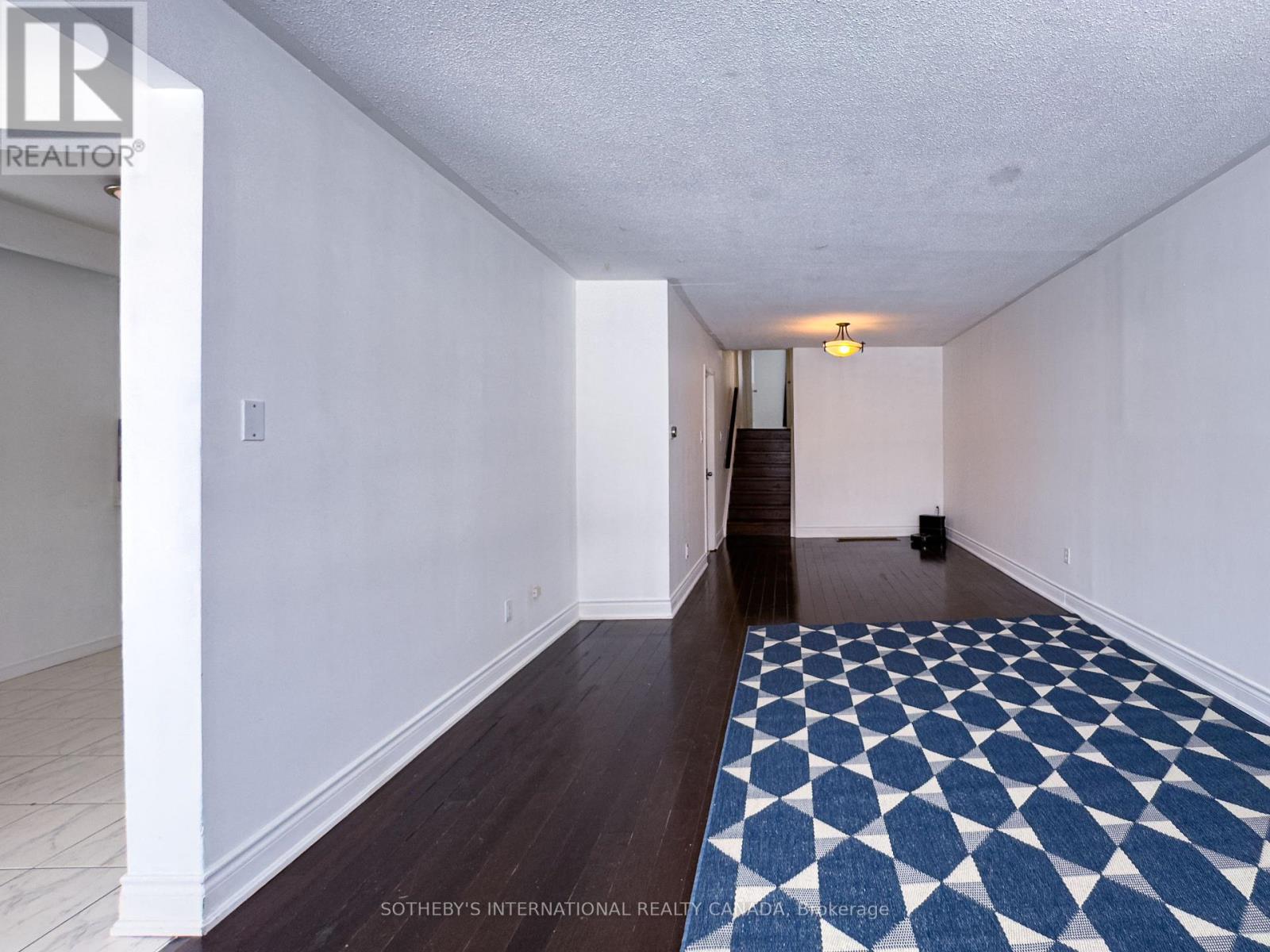 Upper - 3240 Trisha Downs, Mississauga, Ontario  L5A 2A7 - Photo 9 - W12710882