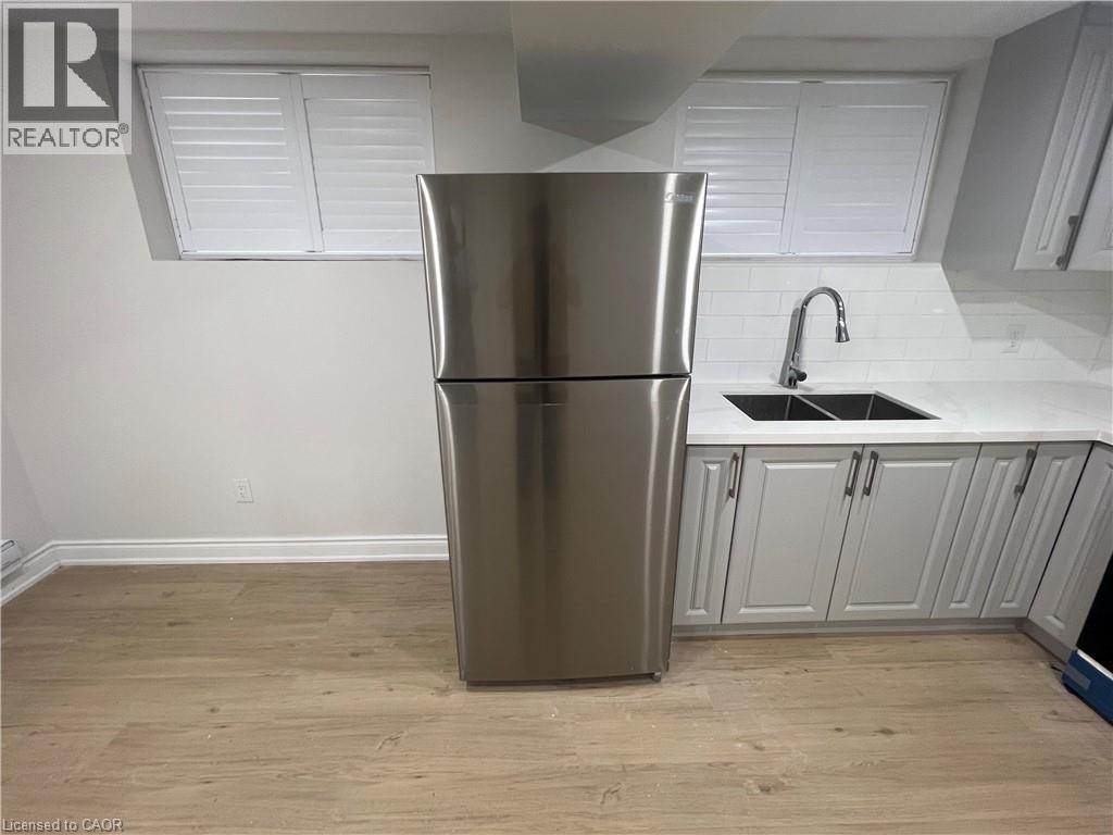 29 Bowman Crescent Unit# 2, Thorold, Ontario  L2V 0G3 - Photo 4 - 40799597