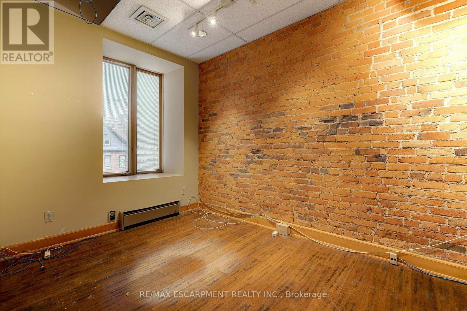 13-15 Bold Street, Hamilton, Ontario  L8P 1T3 - Photo 37 - X12710878