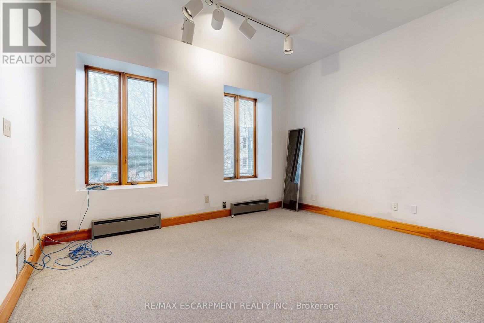 13-15 Bold Street, Hamilton, Ontario  L8P 1T3 - Photo 38 - X12710878