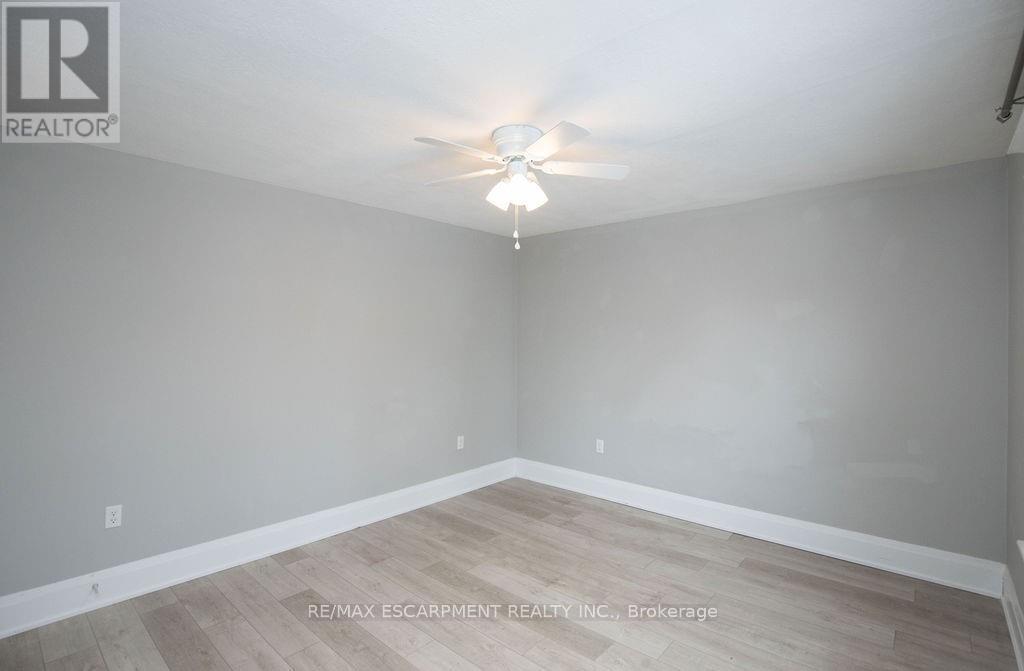 2 - 22 Prospect Street S, Hamilton, Ontario  L8M 2Z1 - Photo 29 - X12710926