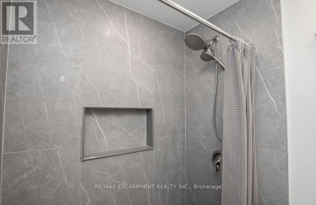 2 - 22 Prospect Street S, Hamilton, Ontario  L8M 2Z1 - Photo 32 - X12710926