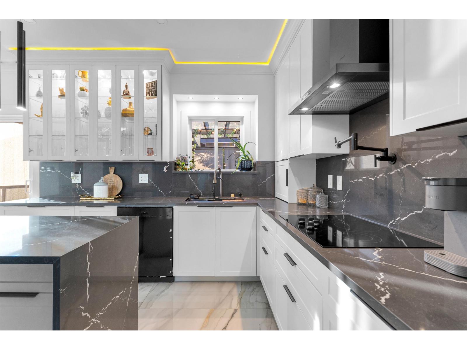 8379 152a Street, Surrey, British Columbia  V3S 8M8 - Photo 7 - R3080383