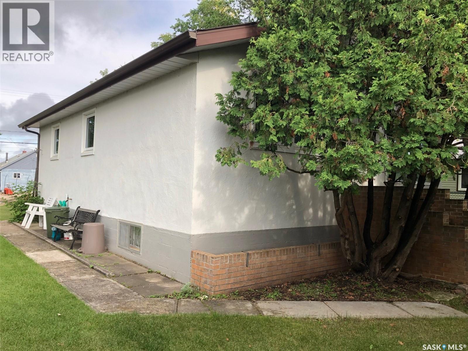 414 Churchill Street, Hudson Bay, Saskatchewan  S0E 0Y0 - Photo 19 - SK027075