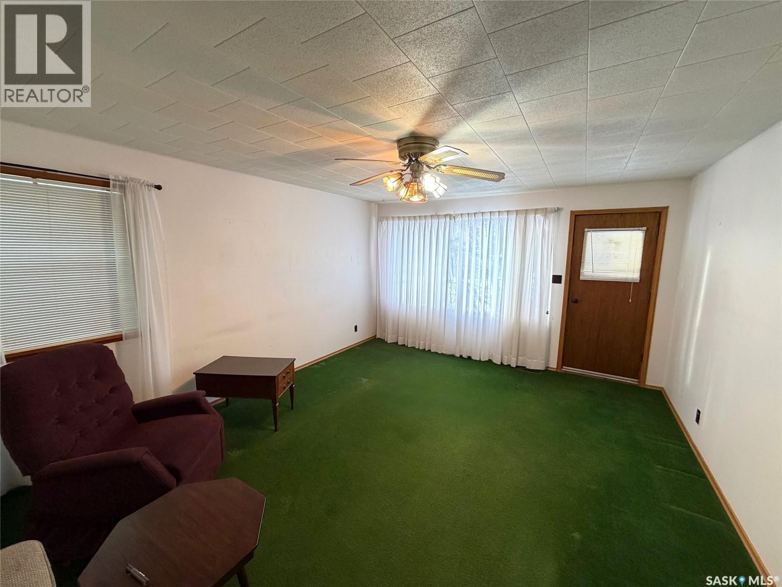 414 Churchill Street, Hudson Bay, Saskatchewan  S0E 0Y0 - Photo 6 - SK027075