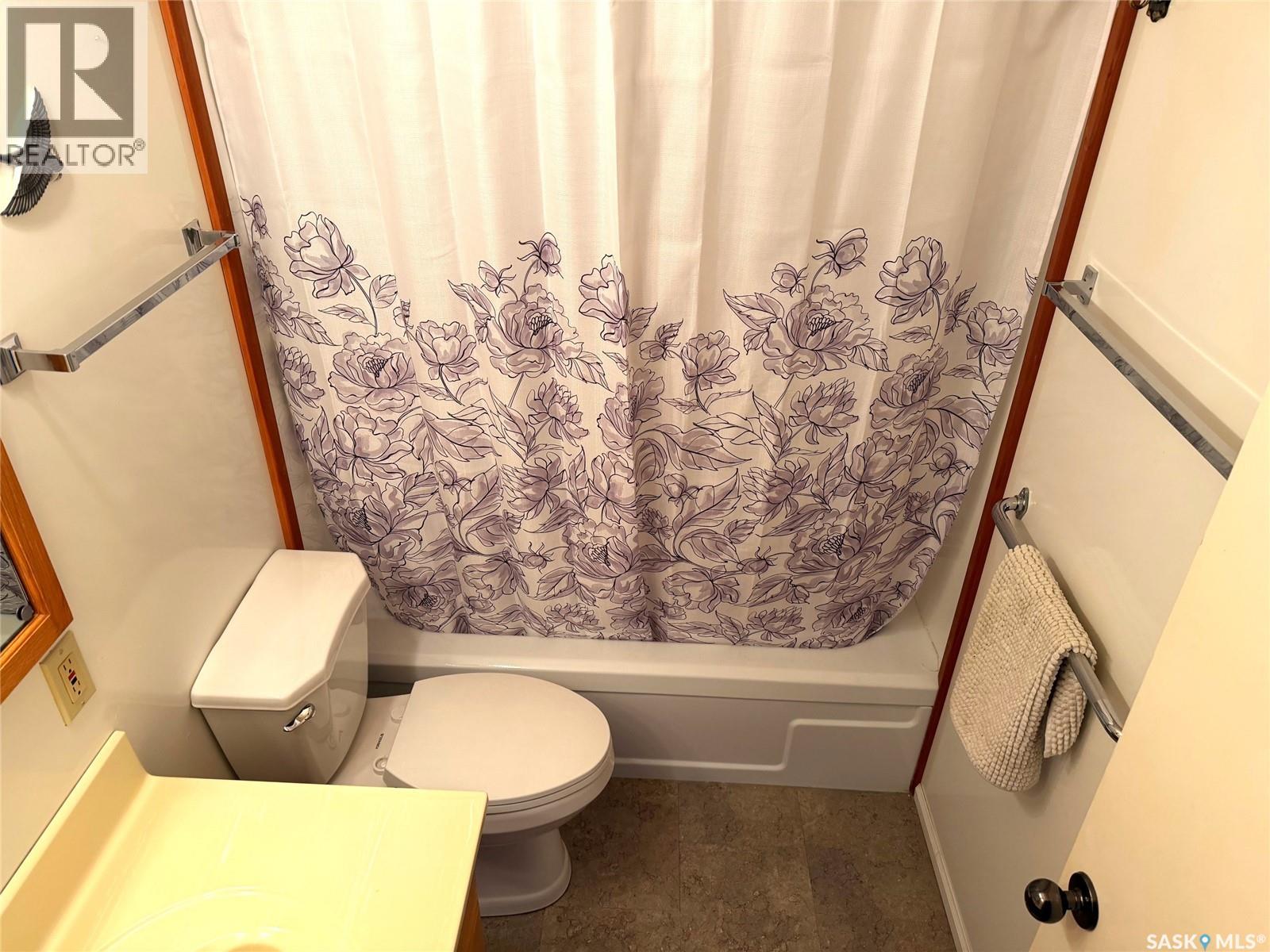 414 Churchill Street, Hudson Bay, Saskatchewan  S0E 0Y0 - Photo 8 - SK027075