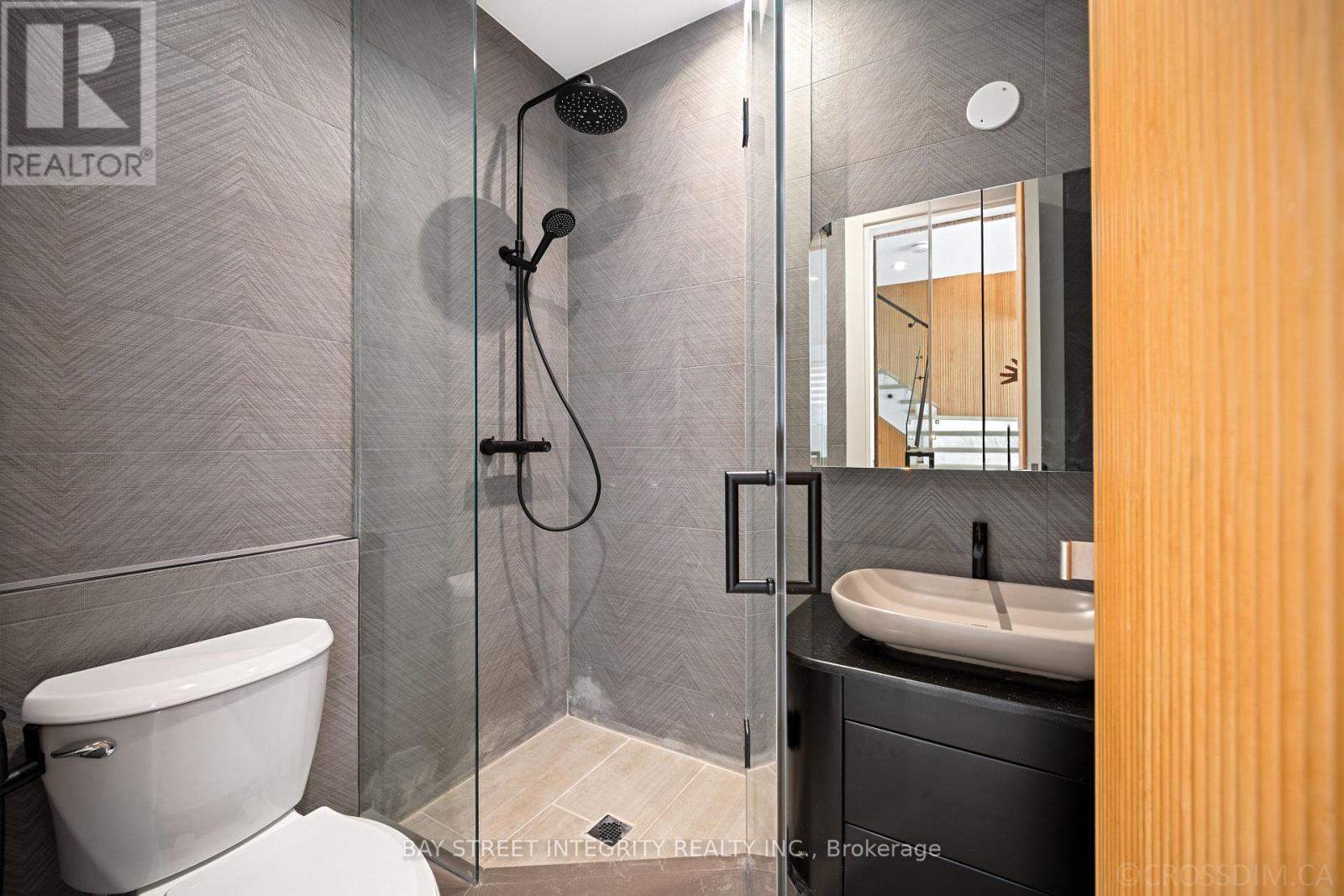 207 Ellerslie Avenue, Toronto (Willowdale West), Ontario  M2N 1Y3 - Photo 40 - C12459839