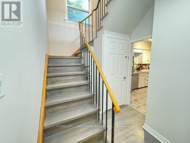 2nd Floor One Room - 166 Chaplin Crescent, Toronto, Ontario  M5P 1B3 - Photo 3 - C12664824