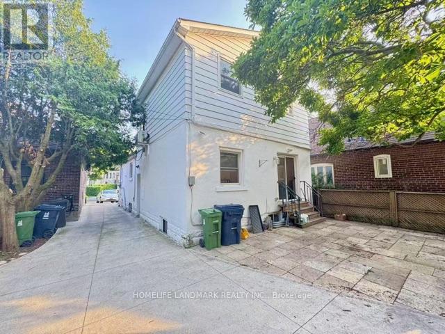 2nd Floor One Room - 166 Chaplin Crescent, Toronto, Ontario  M5P 1B3 - Photo 10 - C12664824