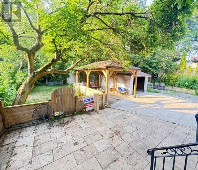 2nd Floor One Room - 166 Chaplin Crescent, Toronto, Ontario  M5P 1B3 - Photo 9 - C12664824