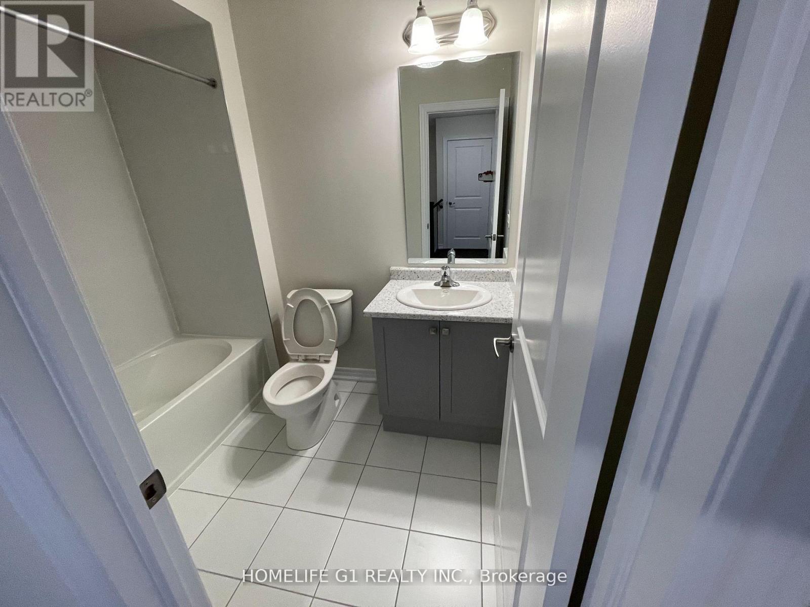 16 Morrison Crescent, Whitby, Ontario  L1P 2A8 - Photo 7 - E12577162