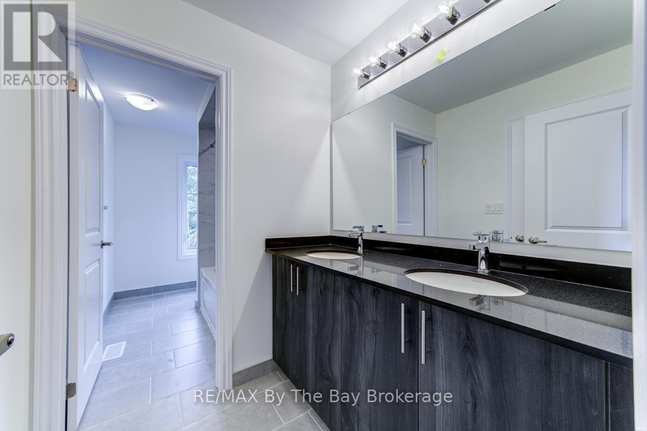 174 Mapleside Drive, Wasaga Beach, Ontario  L9Z 0L4 - Photo 29 - S12711096