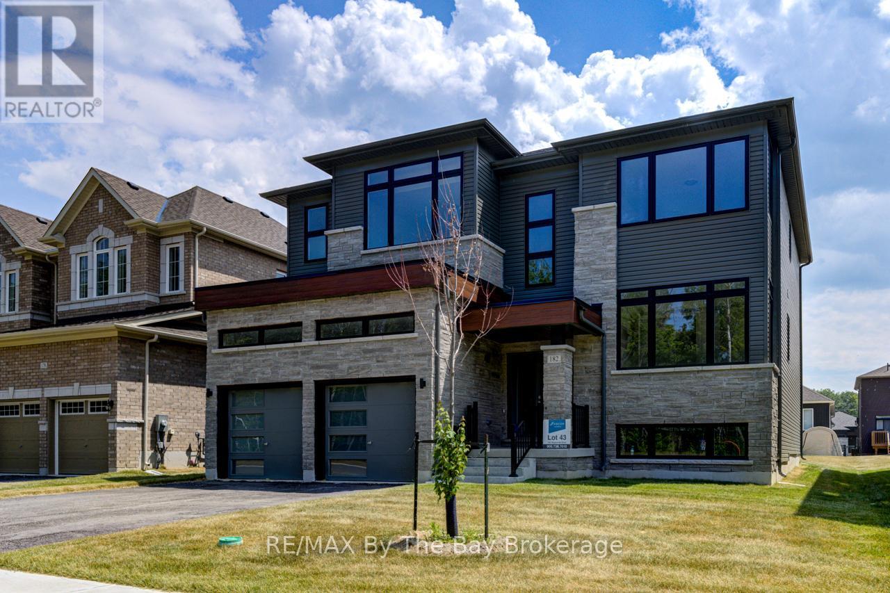 182 Mapleside Drive, Wasaga Beach, Ontario  L9Z 0L4 - Photo 2 - S12711098