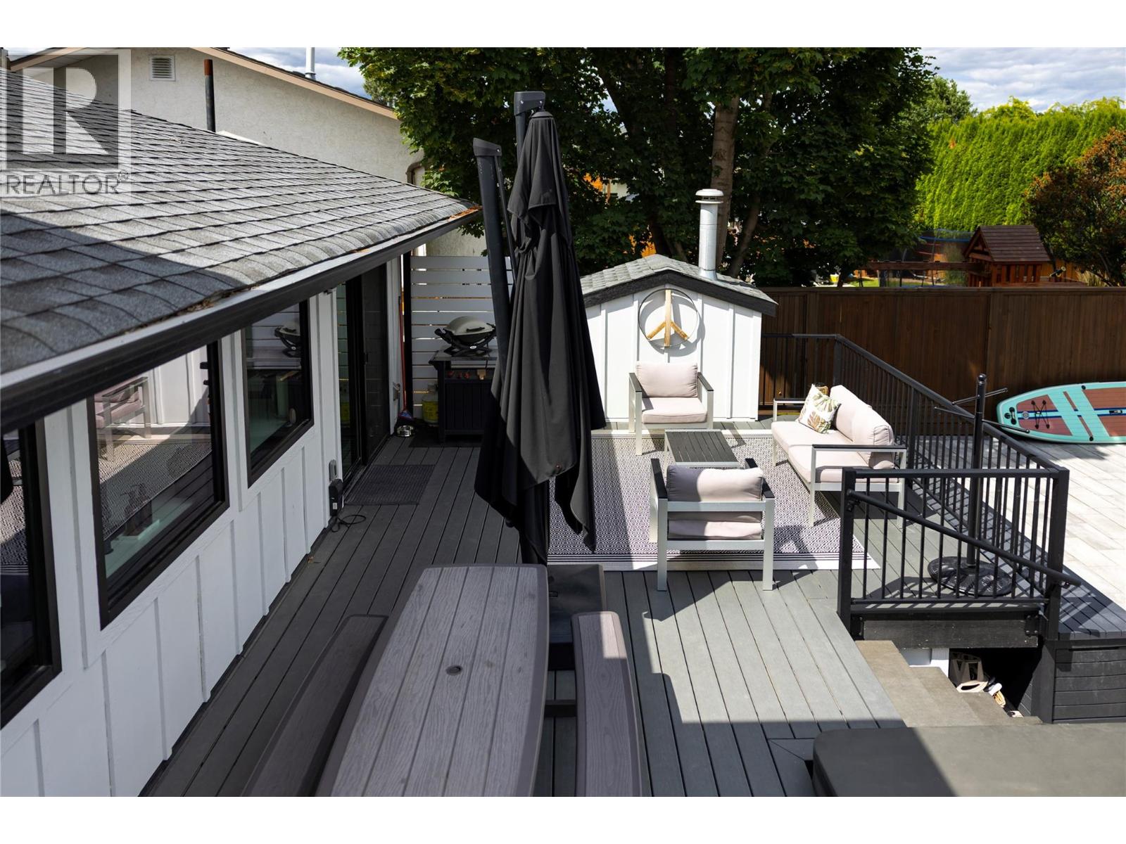 4265 Lakeshore Road, Kelowna, British Columbia  V1W 1W2 - Photo 36 - 10373099