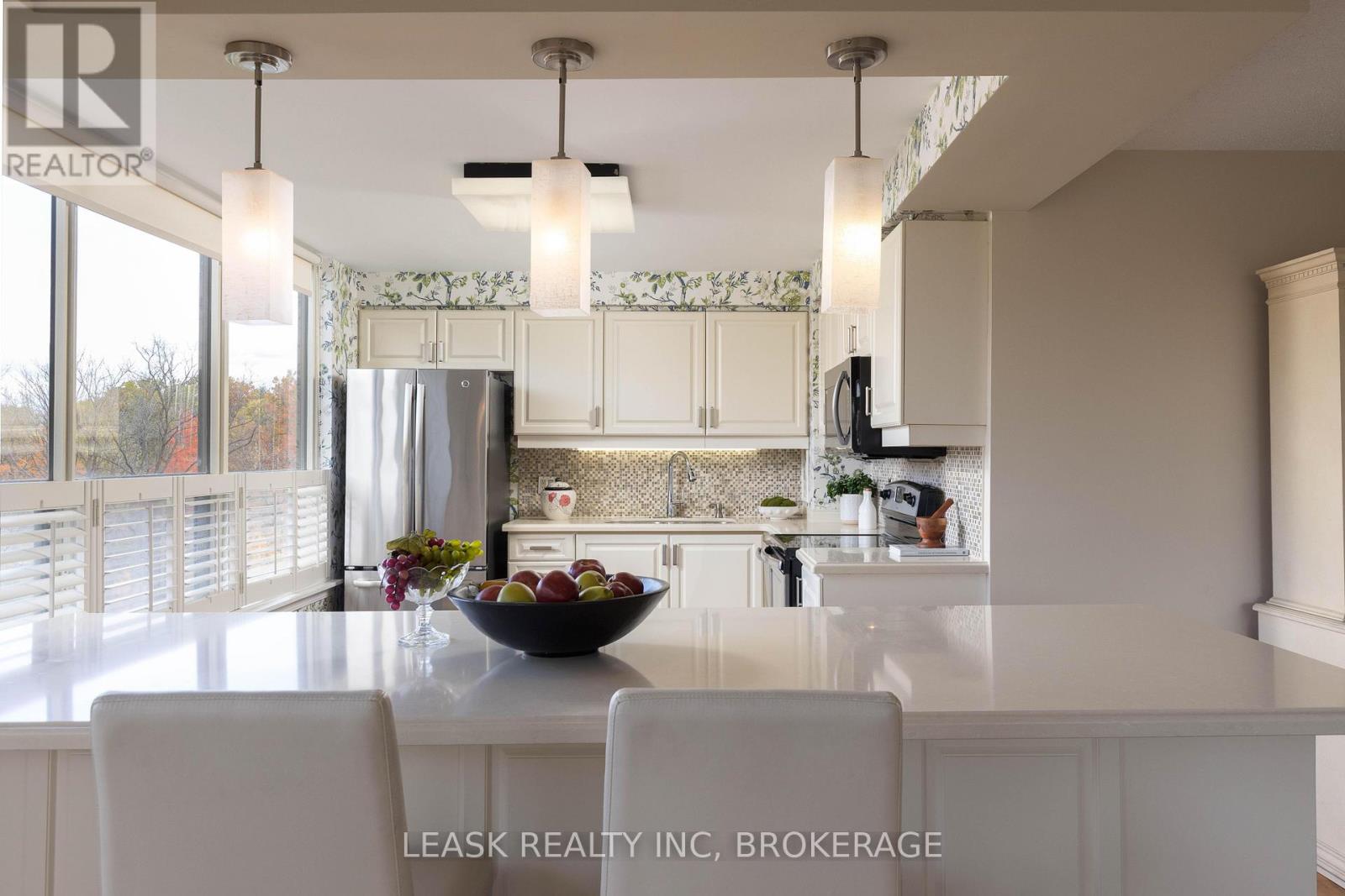 303 - 3 Towering Heights Boulevard, St. Catharines, Ontario  L2T 4A4 - Photo 8 - X12491400