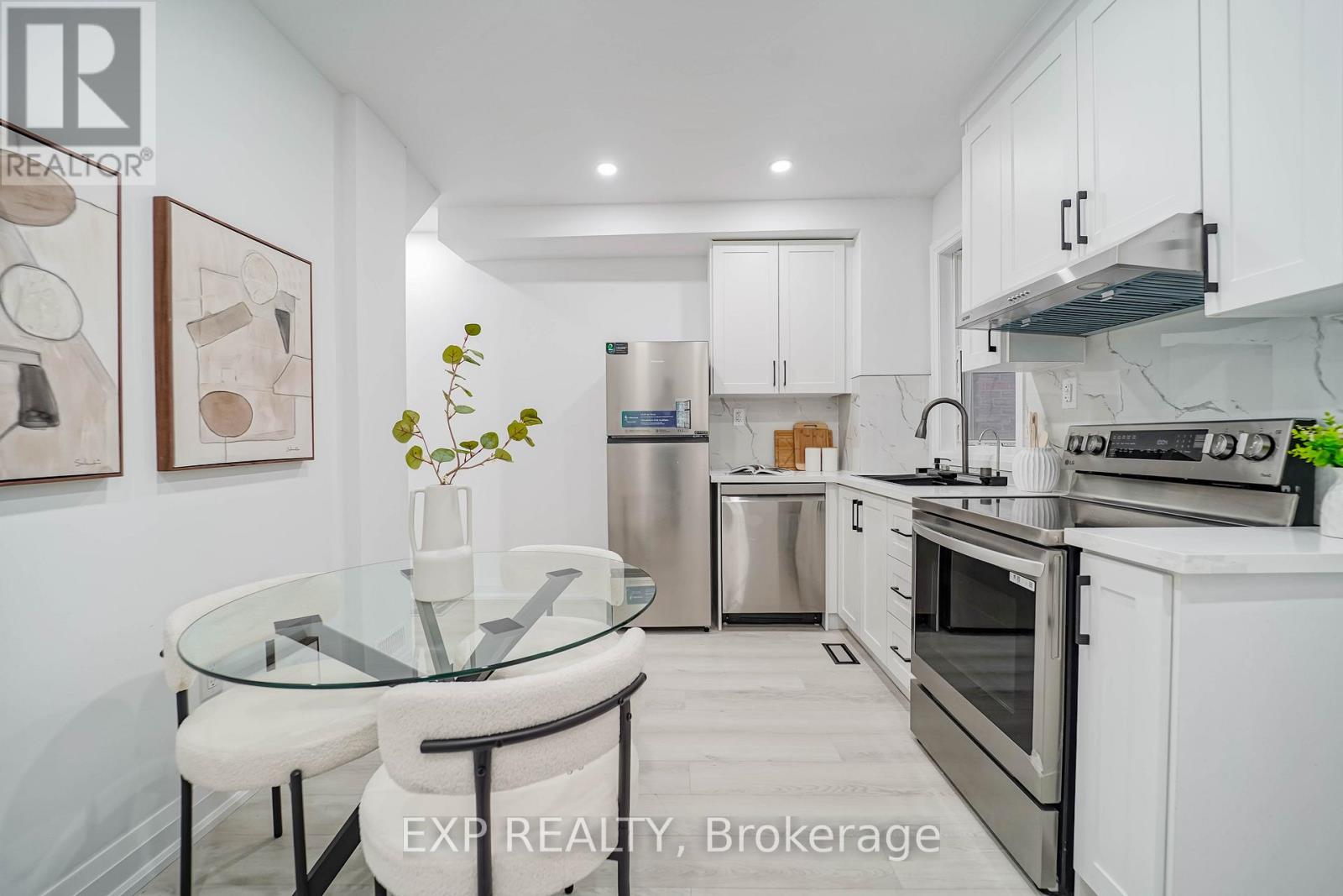 47 Eldon Avenue, Toronto, Ontario  M4C 5G2 - Photo 13 - E12709332