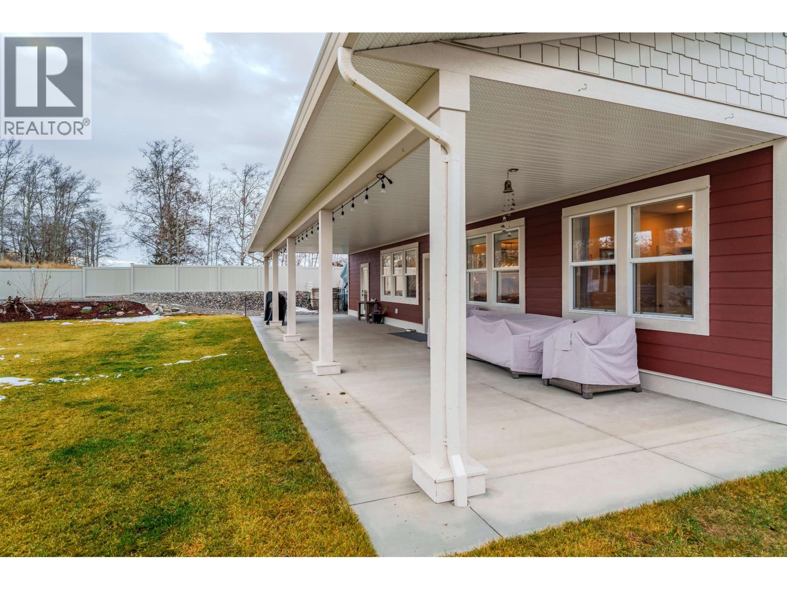 314 Sandhill Crescent, 100 Mile House, British Columbia  V0K 2E0 - Photo 23 - R3080409