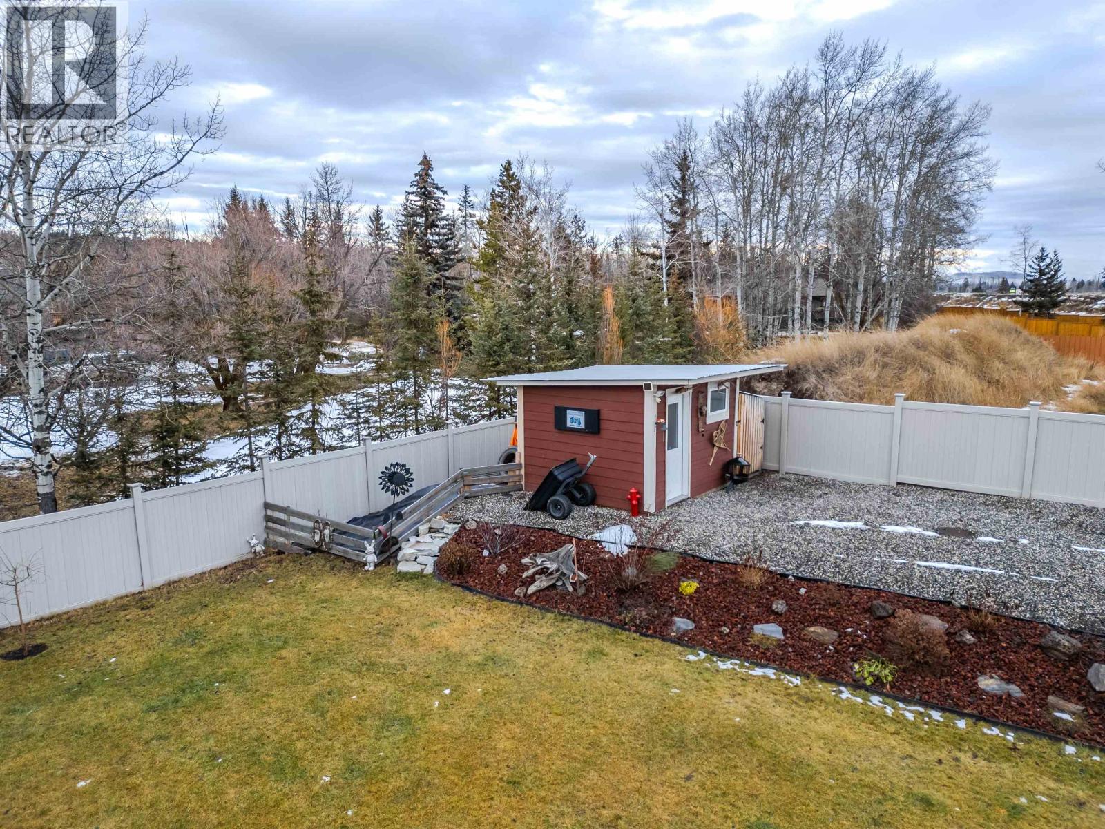 314 Sandhill Crescent, 100 Mile House, British Columbia  V0K 2E0 - Photo 26 - R3080409