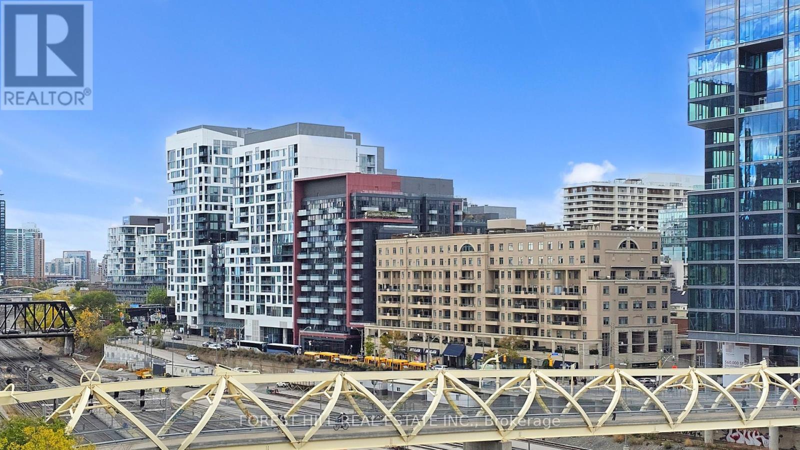 743 - 10 Capreol Court, Toronto, Ontario  M5V 4B3 - Photo 22 - C12711006