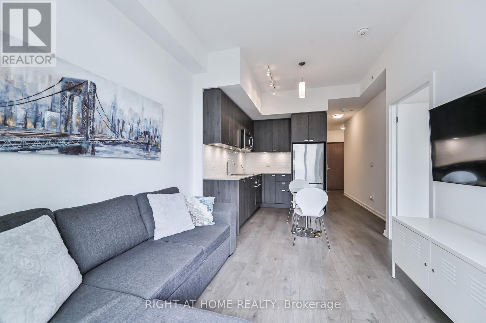 304 - 56 Forest Manor Road, Toronto, Ontario  M2J 1M6 - Photo 4 - C12711048