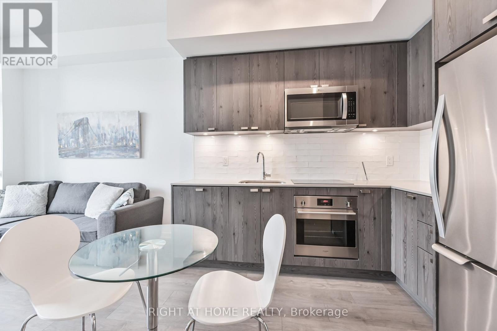 304 - 56 Forest Manor Road, Toronto, Ontario  M2J 1M6 - Photo 7 - C12711048