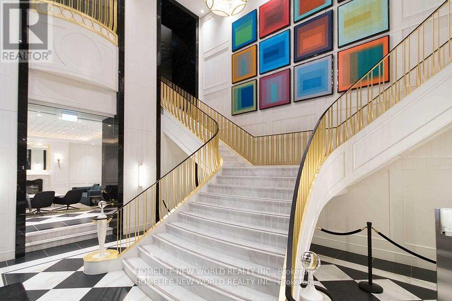 2011 - 955 Bay Street, Toronto, Ontario  M5S 2A2 - Photo 3 - C12711088