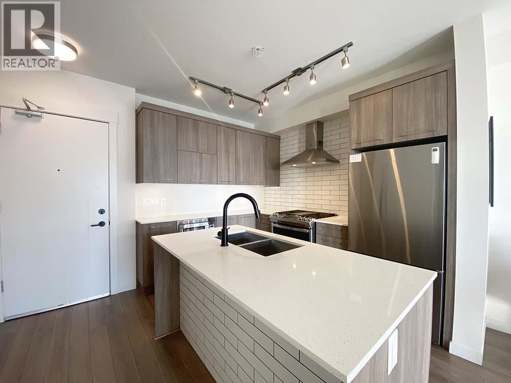 505 1012 Auckland Street, New Westminster, British Columbia  V3M 0M3 - Photo 2 - R3077885