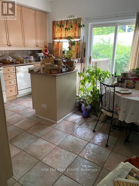 238 George Street, Toronto, Ontario  M5A 2N1 - Photo 8 - C12711208