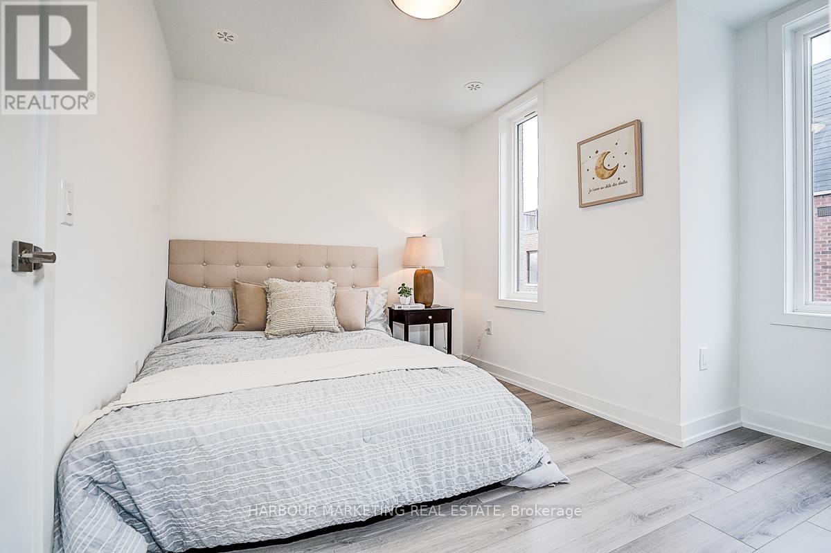 27 - 3079 Pharmacy Avenue, Toronto, Ontario  M1T 1H8 - Photo 19 - E12711000