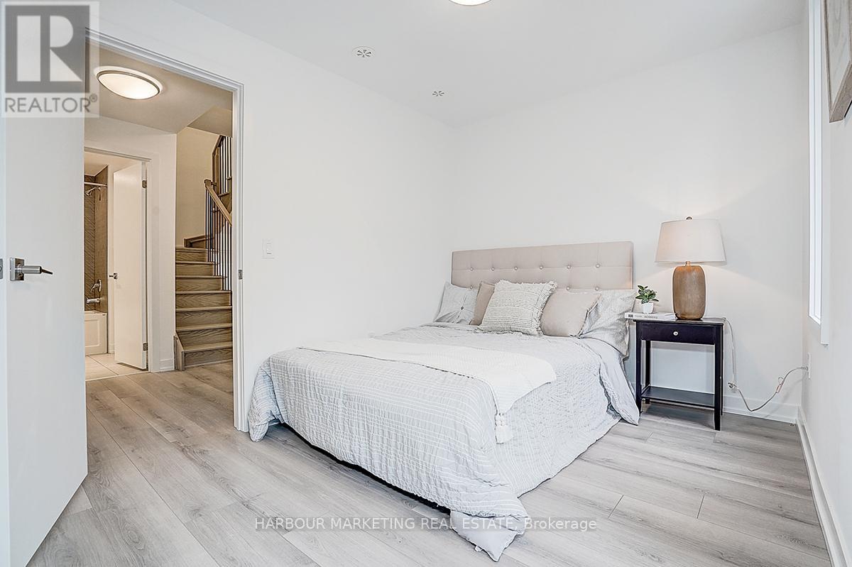 27 - 3079 Pharmacy Avenue, Toronto, Ontario  M1T 1H8 - Photo 20 - E12711000