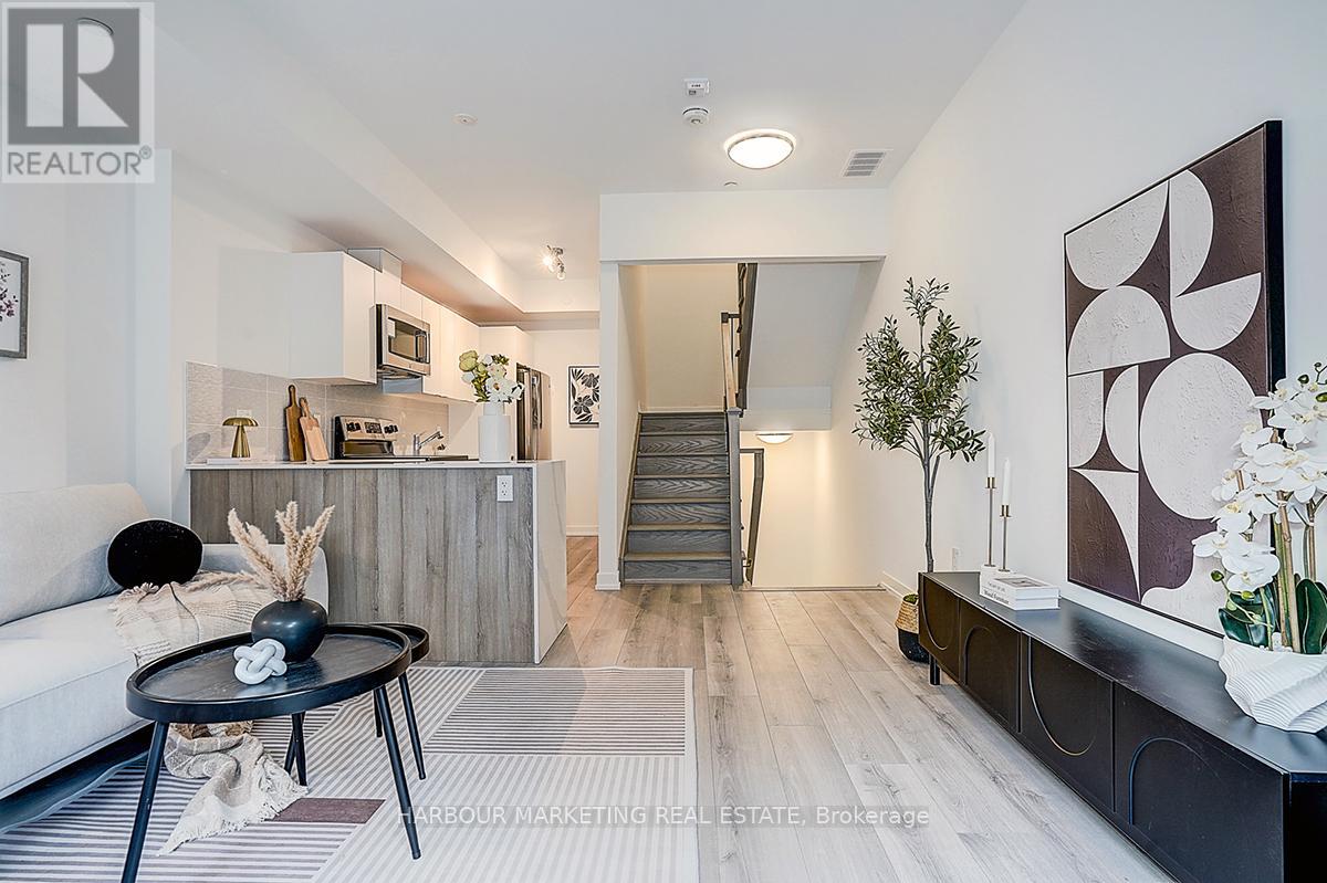 27 - 3079 Pharmacy Avenue, Toronto, Ontario  M1T 1H8 - Photo 6 - E12711000